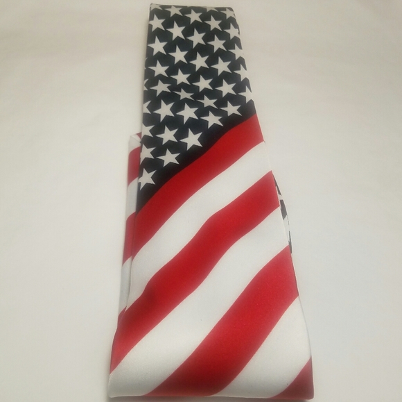 Mens American Flag Tie - Picture 2 of 3